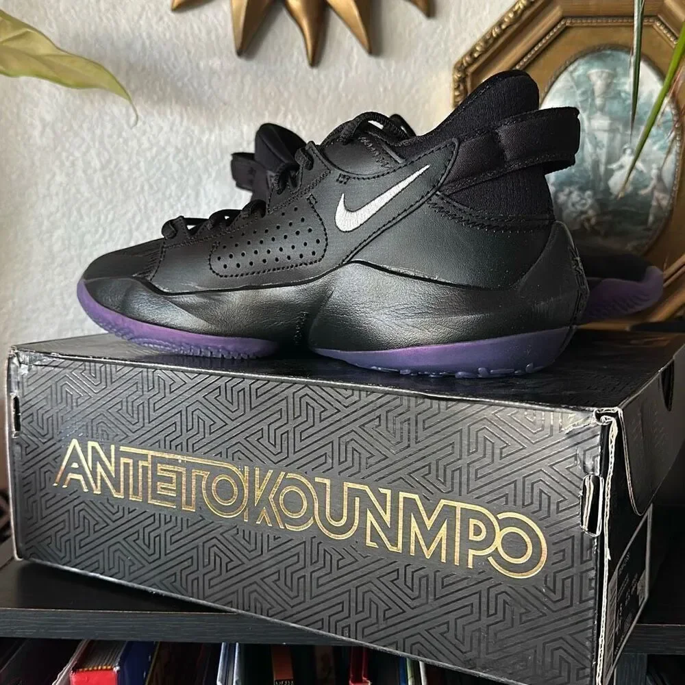 Nike Freak 2 Size 4.5 Kids 6.5 women’s Amethyst purple shoes